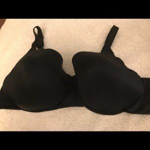 Cacique 46DDD Black full coverage bra.